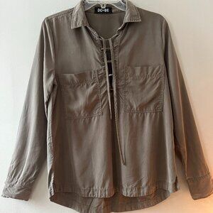 Do+Be‎ Sz S - M Tencel Brown Long Sleeve Lace Up Cord Closure Chest Blouse Shirt